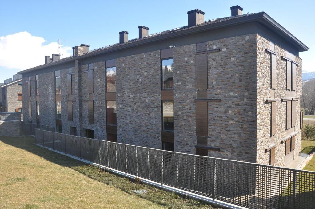Apartaments Turistics Puigcerda - La Closa Buitenkant foto